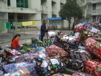 圖 上?？爝f公司青浦區申通快遞托運生活用品行李包裹 上海快遞